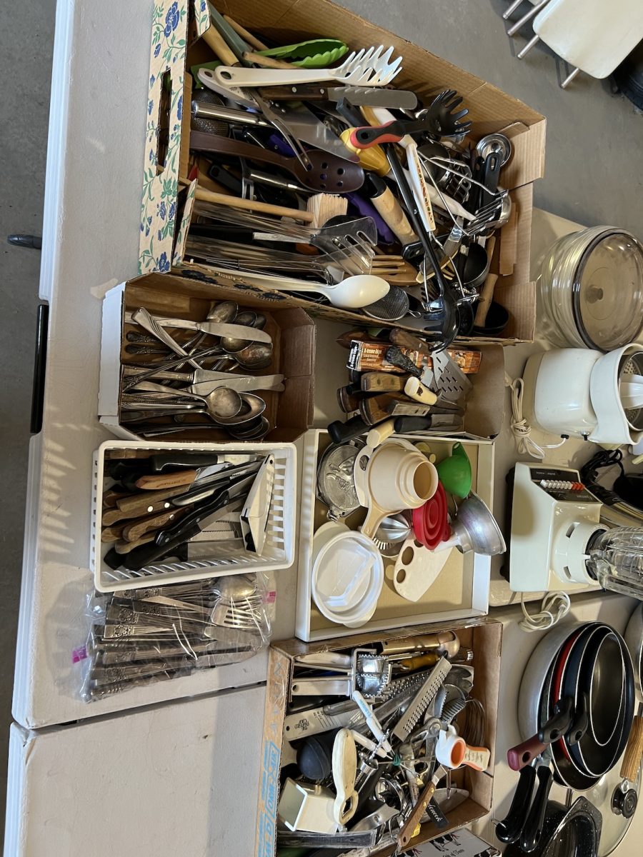 New Estate Sale near Ave 9 & Rd 29 FridaySunday Oct. 2527 from